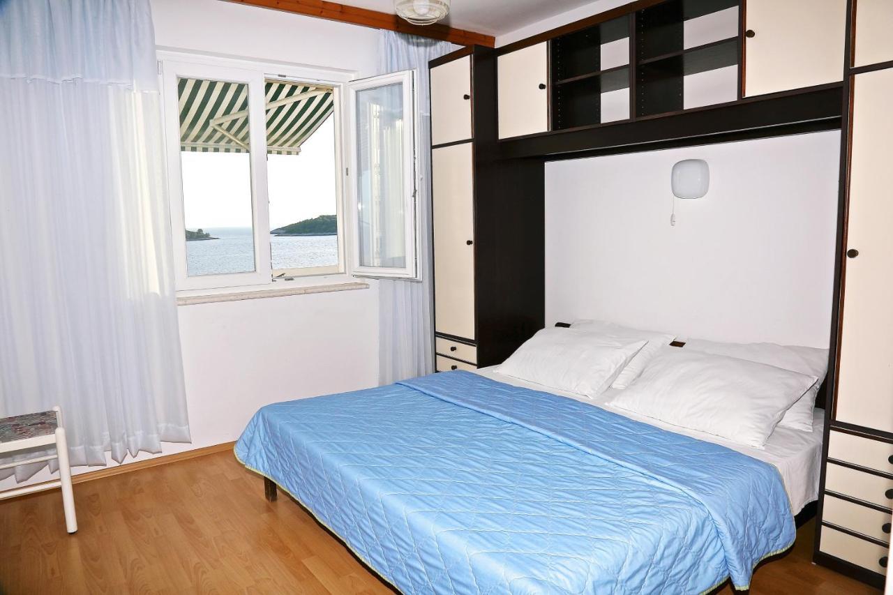 Apartments By The Sea Prizba, Korcula - 9255 Kültér fotó