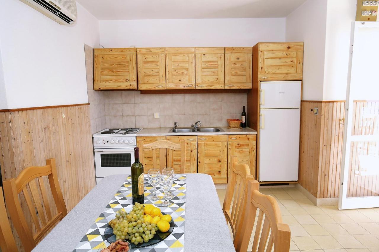 Apartments By The Sea Prizba, Korcula - 9255 Kültér fotó