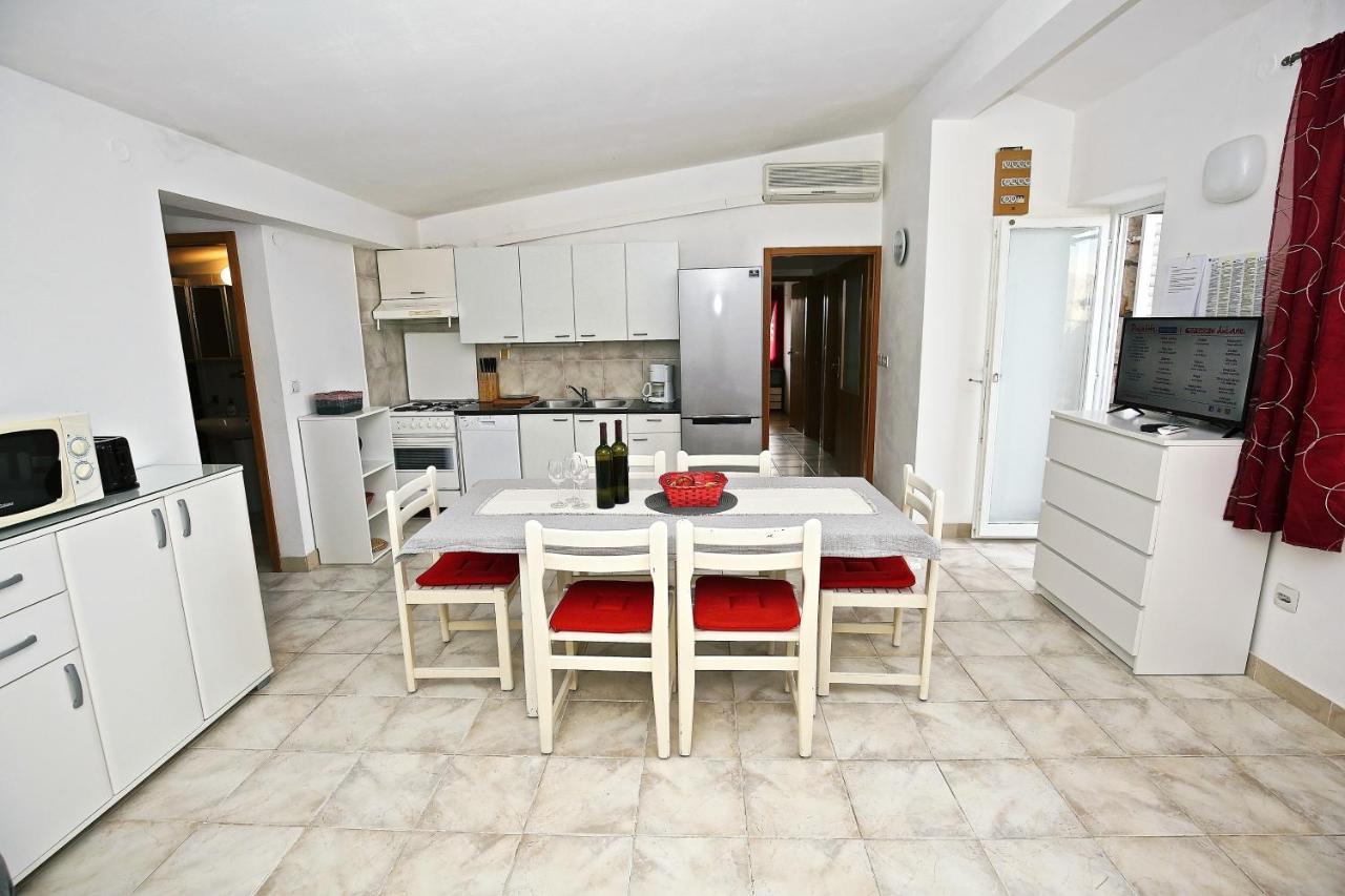 Apartments By The Sea Prizba, Korcula - 9255 Kültér fotó
