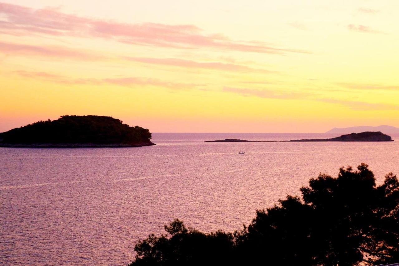 Apartments By The Sea Prizba, Korcula - 9255 Kültér fotó